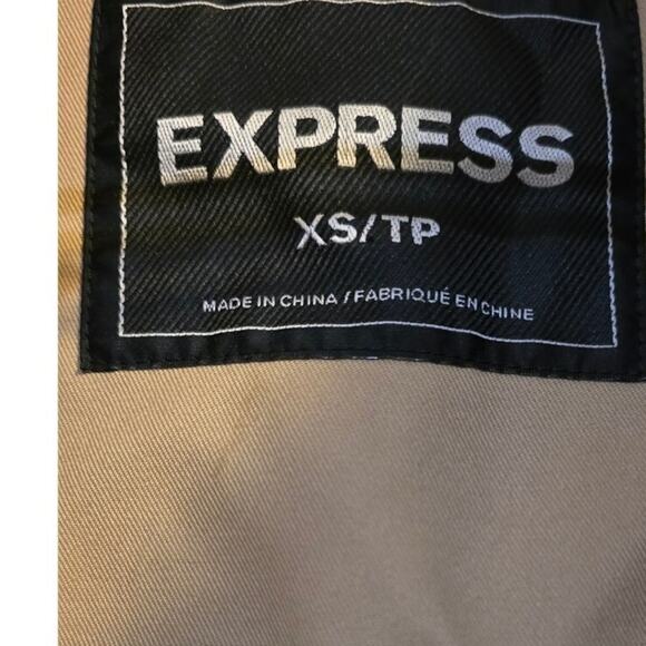 Express Women’s XS Très Petit (TP) Tan Khaki Trench Coat - Picture 3 of 9